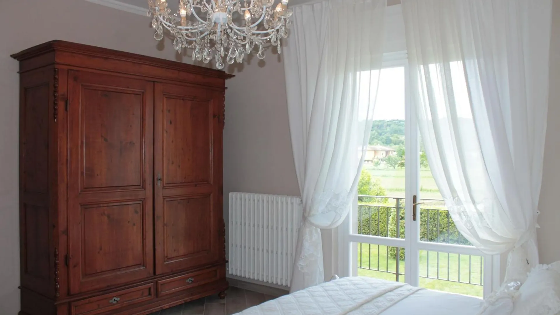 La Valinfiore Luxuswohnung Mit Pool モンテカルロ イタリア