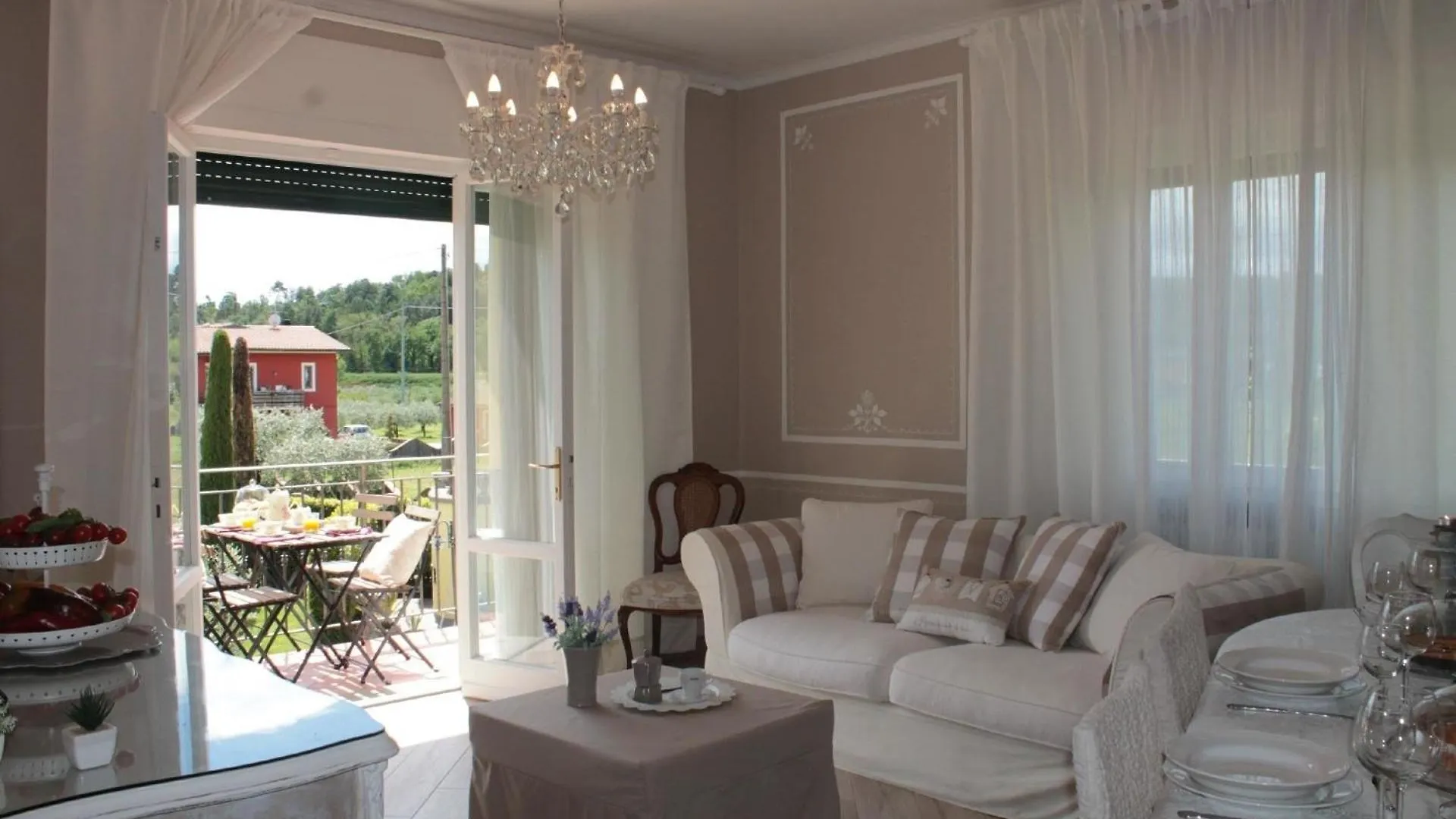 Apartment La Valinfiore Luxuswohnung Mit Pool Montecarlo